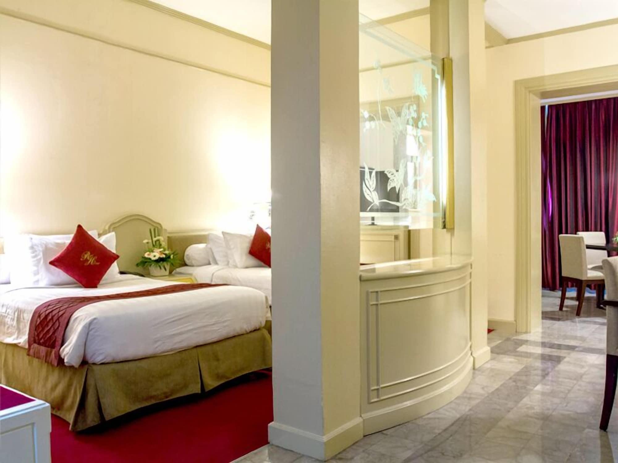 Grand Hotel Preanger Bandung Exterior photo