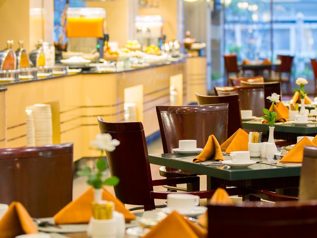 Grand Hotel Preanger Bandung Exterior photo