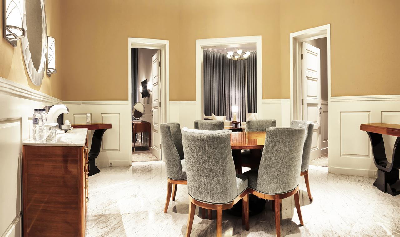 Grand Hotel Preanger Bandung Exterior photo